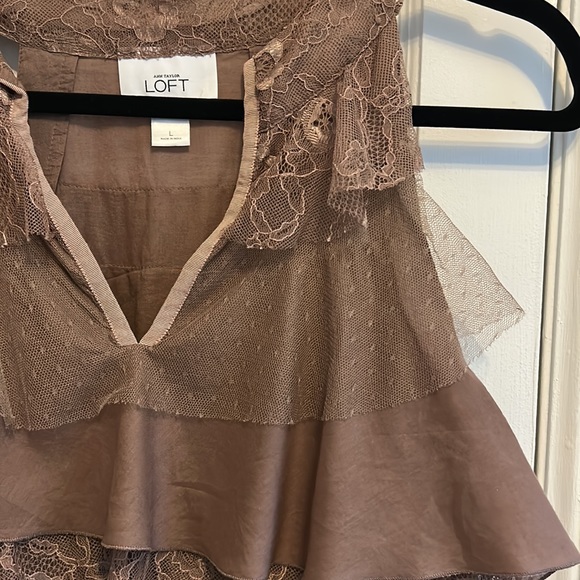 Loft sleeveless blouse - Picture 2 of 3